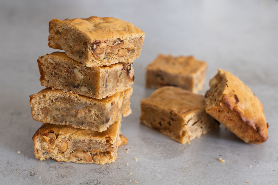 Blonde "Blondie" Brownies Recipe